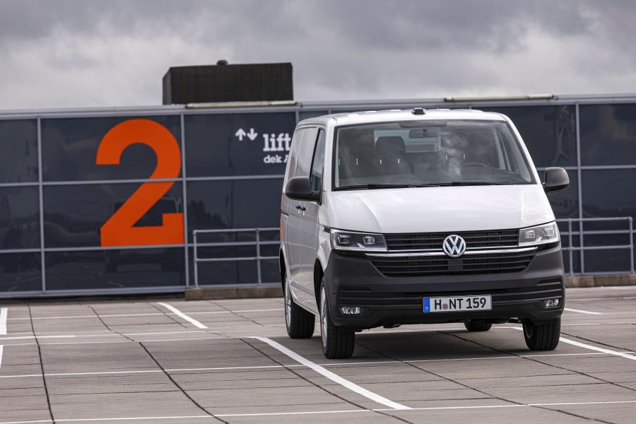  Volkswagen Transporter Van (T6) 2019 года  (WW) (фото 12 из 18)
